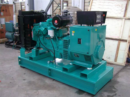 陈巴尔虎200kw康明斯柴油发电机组图片 陈巴尔虎200kw康明斯柴油发电机组图片